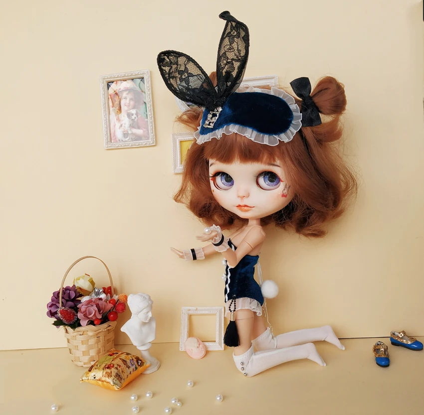 

6pcs/set Sexy blyth Dolls bunny set Rabbit corsage Lace Hairband white socks Chinese fan for azone s , OB24 Dolls Accessories