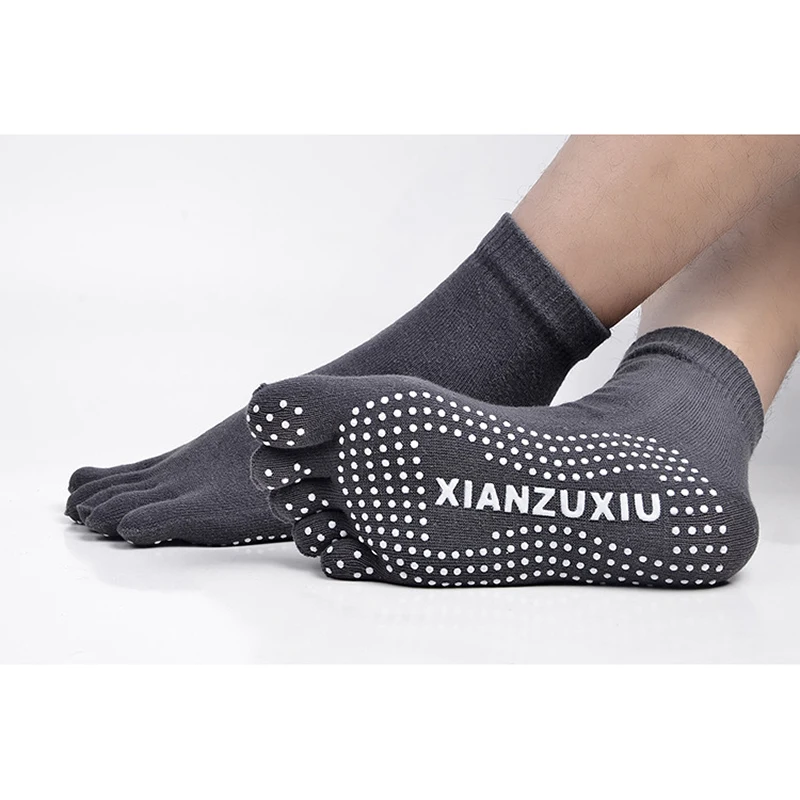 Yoga Socks Men Cotton Breathable Non-slip Massage Five-finger 5 Toe