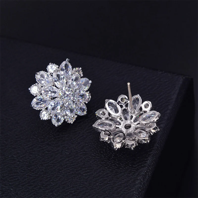 

New Hot Fashion Cubic Zirconia Flowers Stud Earrings For Women Luxury Bride Party Crystal Rhinestone Jewelry Gifts