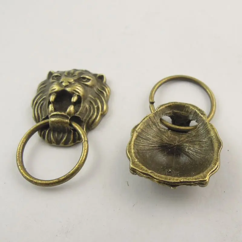 

20pcs/pack Man Vintage Style Man Punk Jewelry Fashion Hot Sale Cute Antique Bronze Lion Charms Necklace Pendant 30x19mm 38426