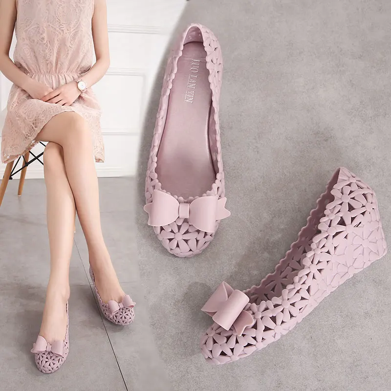 

EOEODOIT Jelly Pumps Sandals Summer Med Wedges Heel Hollow Out Bowknot Shoes Breathable Women Summer Beach Sand Holiday Pumps