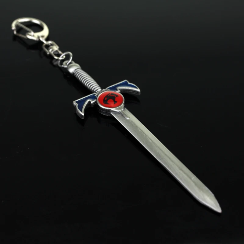 

The Legend of Zelda Four Sword KeyChain Cosplay Jewelry Keyring with Green Crystal 13cm Top Quality Boyfriend Christmas gift