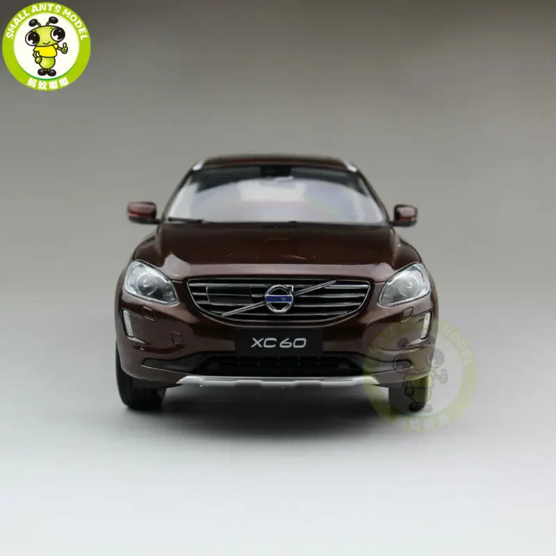 1/18 Volvo XC60 T6 AWD SUV литая модель автомобиля внедорожник коричневый