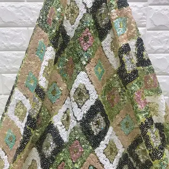 

Gold African 3D Sequins Lace Fabric 2019 High Quality Lace French Sequence Tulle Lace Nigerian Lace Fabrics For Wedding