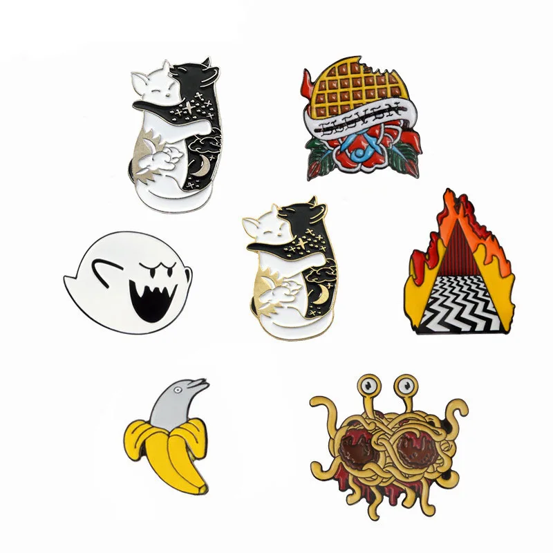 

Cartoon Pins and Brooches Collection Cat Banana Animal TV Enamel Pin Brooches for Men Women Pins Collection