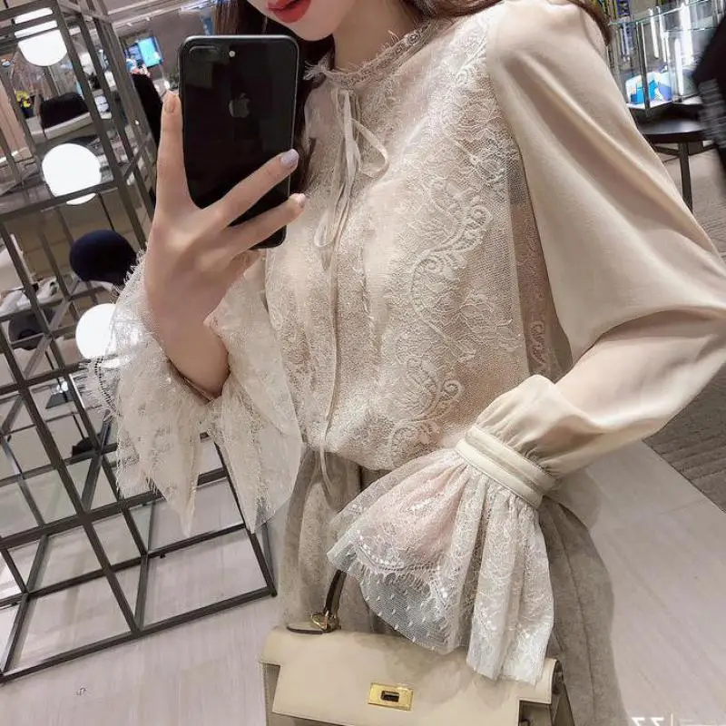 Koop 2020 Voorjaar Nieuwe Aankomst Fee Blusa Feminina Chiffon Shirt Dieptepunt Flare Mouw Kant Blouse Sling Bevestigd Gratis Verzending