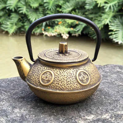 300 мл чугунный чайник небольшой чугунок японском стиле без покрытия гладить бутылки ручной работы воды чайник чугунные чайный сервиз - Цвет: 01 Teapot