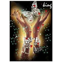 5D DIY diamond painting flying butterfly cross stitch diamond painting pattern full round rhinestone home decoration 5D DIY diamond painting flying butterfly cross stitch diamond painting pattern full round rhinestone home decoration