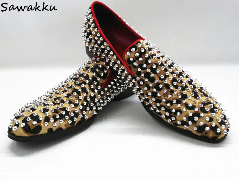 

Fashion Leopard Men Loafers Inside Red Sole Men Shoes Spikes Casual Dress Shoes Slip On Men Flats Smoking Driving Zapatos Hombre