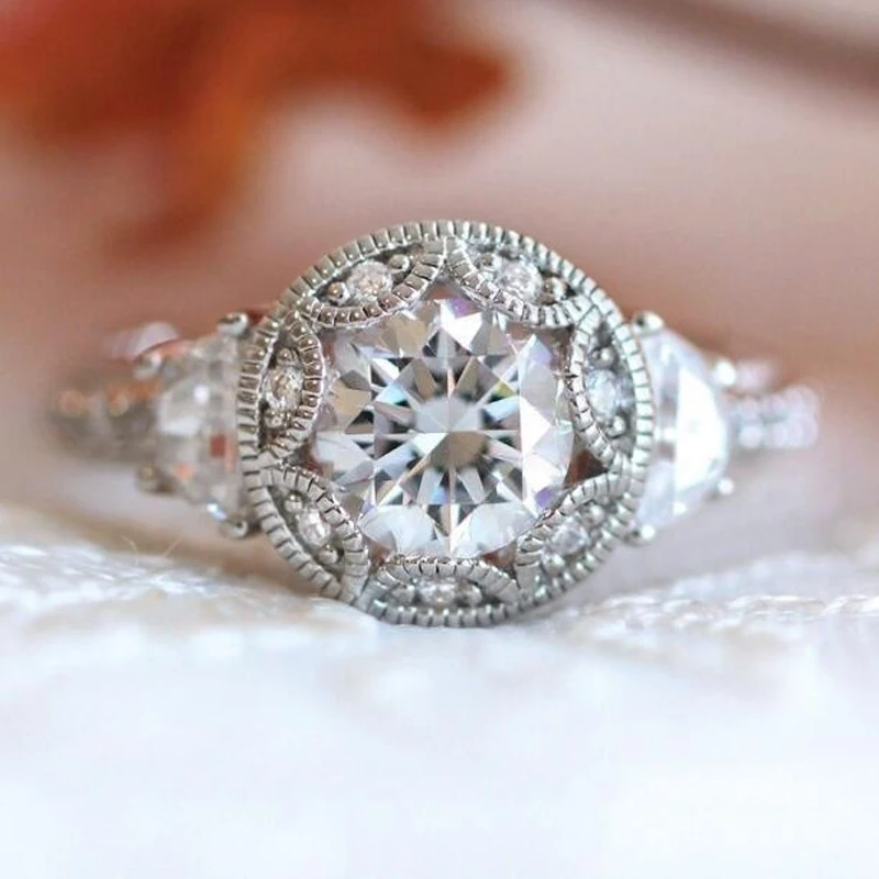 

Double Fair Creative Imitation Carat CZ Rings For Women White Gold Color Round Ring Fashion Jewelry Wedding Engagement KAR283