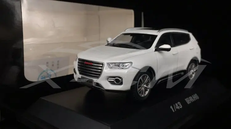 Литая под давлением модель автомобиля Great Wall все новые Haval H6 1:43 может оттягивать назад(белый/красный логотип)+ маленький подарок