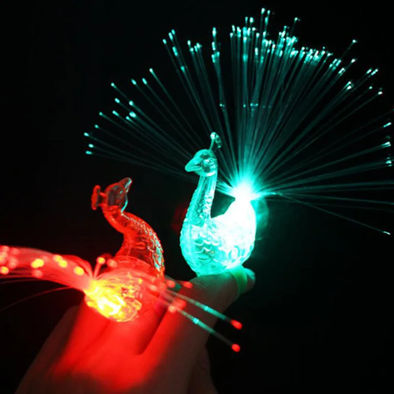 Светящиеся 100 шт. лампа в виде павлина на палец флэш-Цвет Изменение Павлин открыть Экран оптоволоконный светильник палец светильник светит в темное время суток