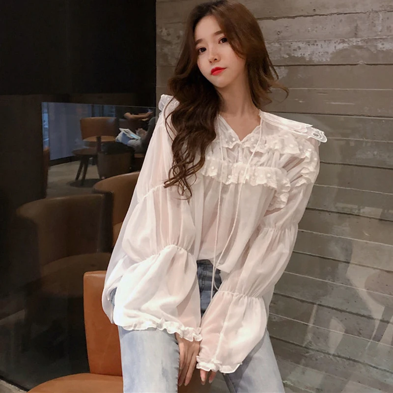 

BGTEEVER Chic Lace Patchwork Women Blouses Shirts Lace Up V-neck Casual White Blouse Peplum Tops femme 2018 Autumn