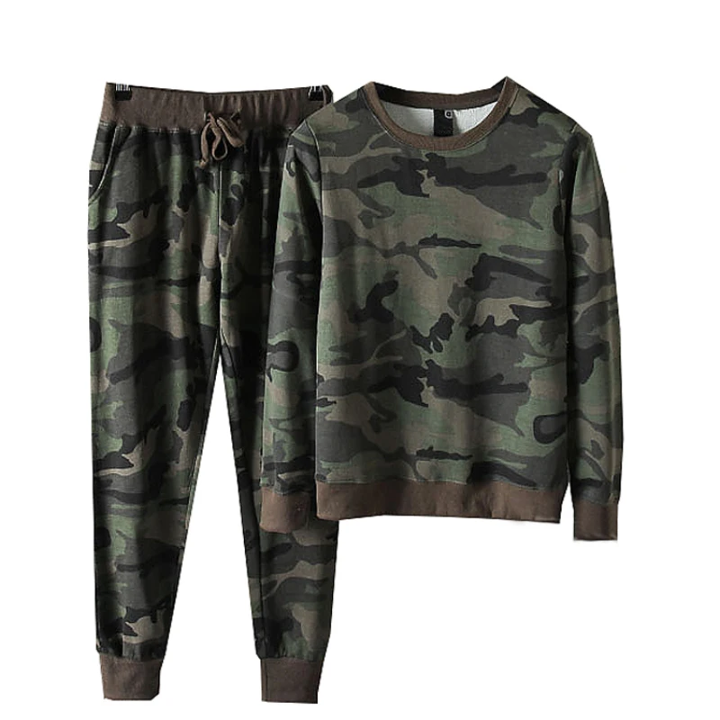

Rlyaeiz 2019 Spring Summer Casual Set Men Tracksuit Camouflage Printed T shirts + Pants Sporting Suits Male Sweat Suit