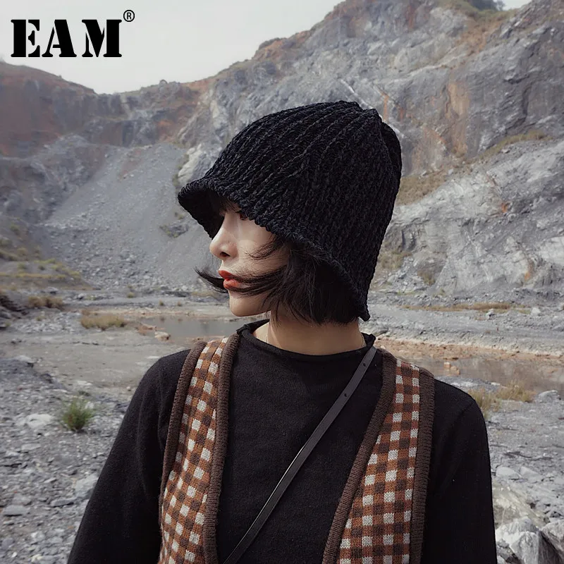

[EAM] 2019 Spring Winter Woman Stylish New Solid Six Colors Foldable Knitting Elastic Keep Warm Fishermen Hat All Match LG009