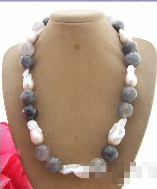 

Beautiful Excellent! 22mm Bead-Nucleated Pearl&Cloudy Quartz Necklace