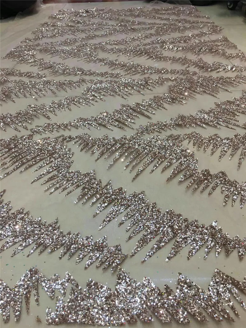 

Современный дизайн, французская сетчатая кружевная ткань с приклеенными блестками, стандартная Тюлевая кружевная ткань