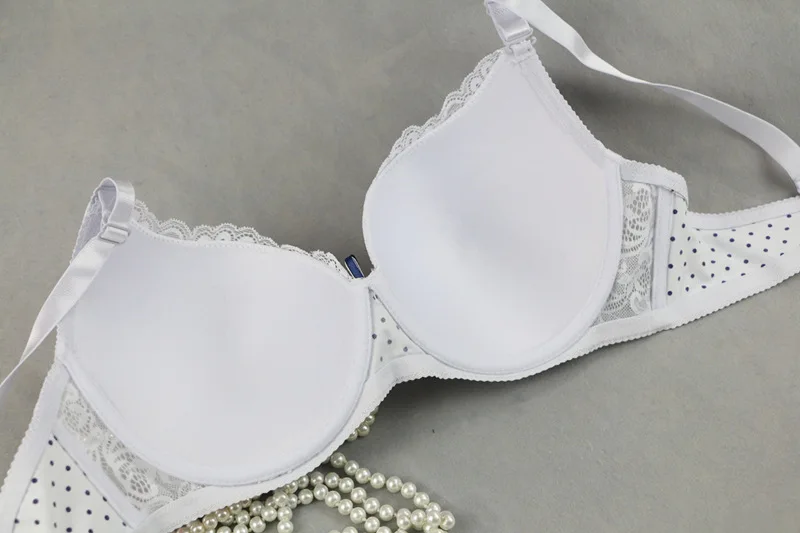 Lady Sexy Women Bra Set Plus size Floral Dot Lace Bralette Briefs Set Elegant Thin cup Bra Underwear Women Lingerie Set Lady Sexy Women Bra Set Plus size Floral Dot Lace Bralette Briefs Set Elegant Thin cup Bra Underwear Women Lingerie Set