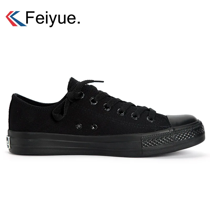 

Chinese Kung Fu Shoes Feiyue Shoes Black Breathable Sneakers Tai Chi Kungfu Slipper Martial Art Taekwondo Shoes Men Sneakers