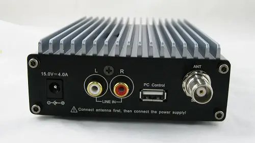 0 Вт-15 Вт Премиум CZE-15B SDA-15B ПК контроль FM передатчик вещания 1/2 дипольная антенна TNC комплект