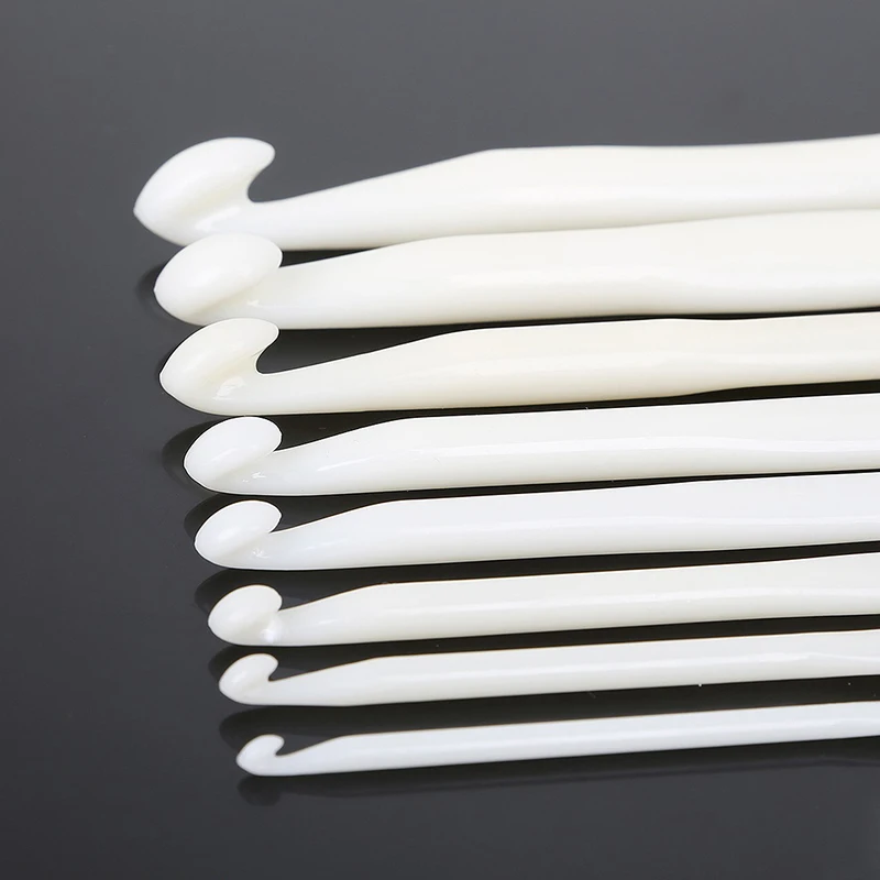 

Set 8pcs Plastic Crochet Weaving Pins White 3mm To 10mm Big Knitting Needles Knit Set Sweater Gloves Needlework Tools