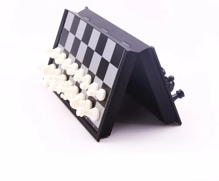 Магнитная доска портативный мини набор пластиковых шахмат черно-белая доска для путешествий Семейная Игра 25 см* 25 см легко носить с собой