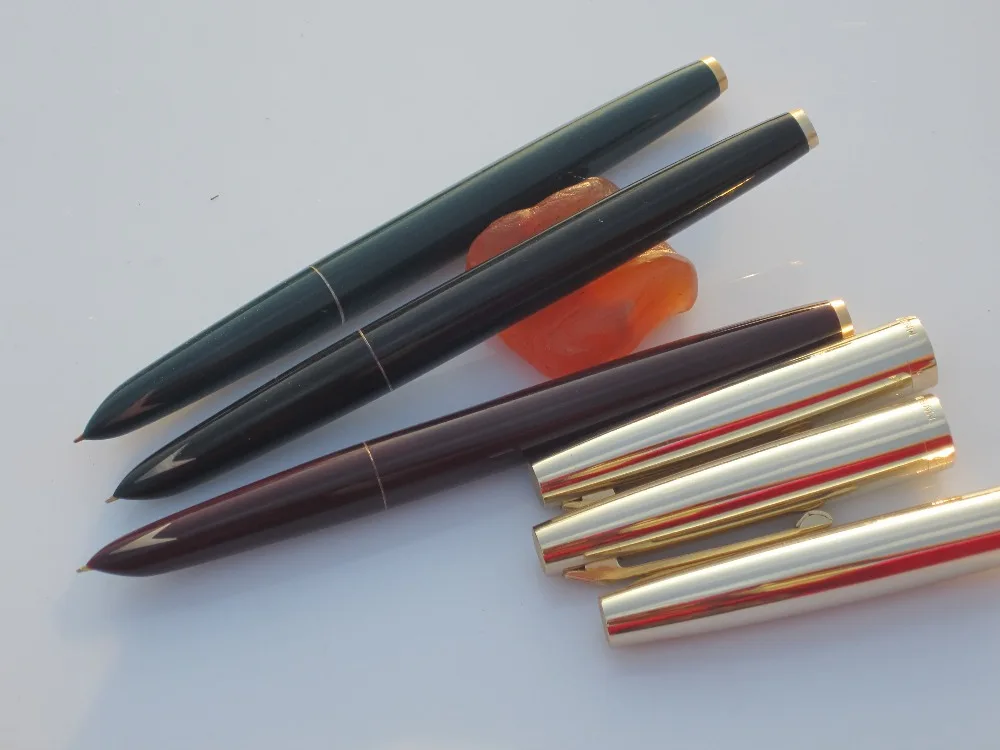 12pens-VINTAGE-Quality-goods-HERO-331-Fountain-Pens-51-Style-Nice-Gold-Cap-Retired-Office-School.jpg