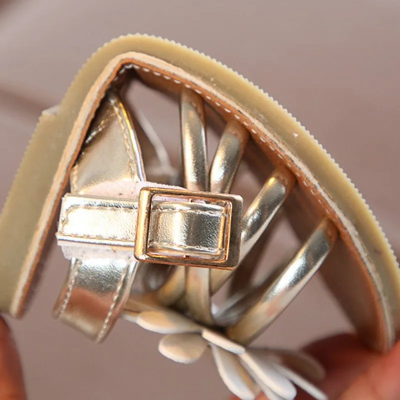 Летняя дышащая нескользящая обувь с цветочным принтом для маленьких девочек