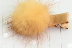 1Pcs Girls Hairpins with Small Fur Pompom Mini Ball Gripper Hairball Pom Hairclips Children Hair Clip Accessorie - Цвет: B