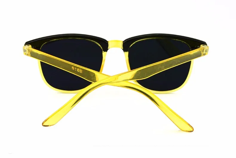 2534753193_325614969