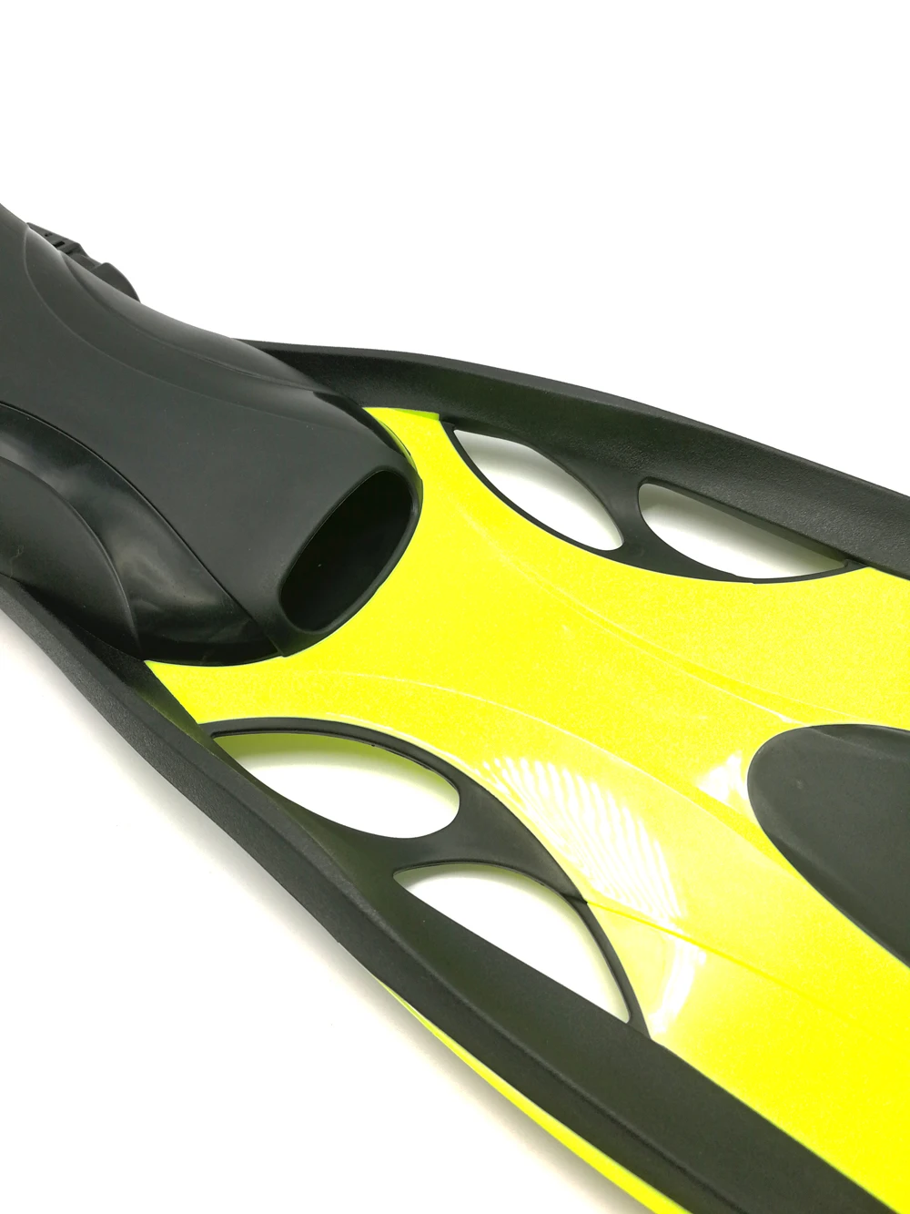 TF1598-Yellow-05