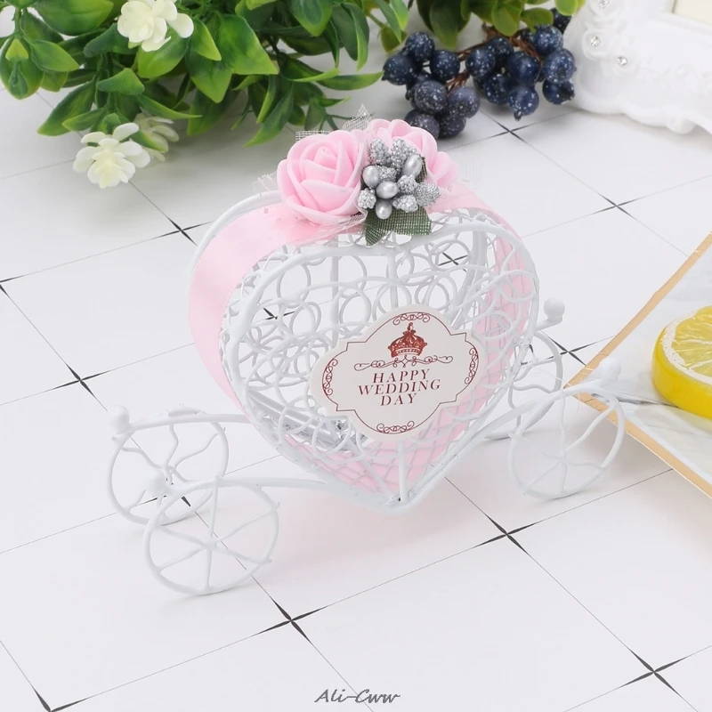 

Cinderella Carriage Chocolate Romantic Heart Shape Pumpkin Carriage Candy Box for DIY Wedding Party Favor or Gifts Wedding Decor