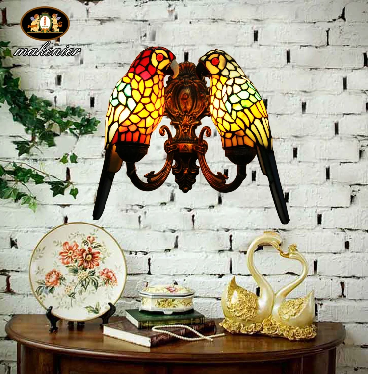 

Living room dining room bedside aisle Tiffany retro parrot stained glass Villa Club Tiffany wall lamp
