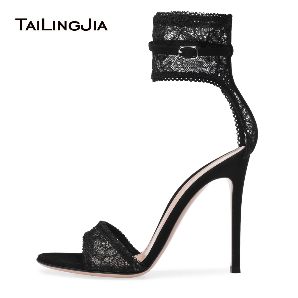 black stretch sandals