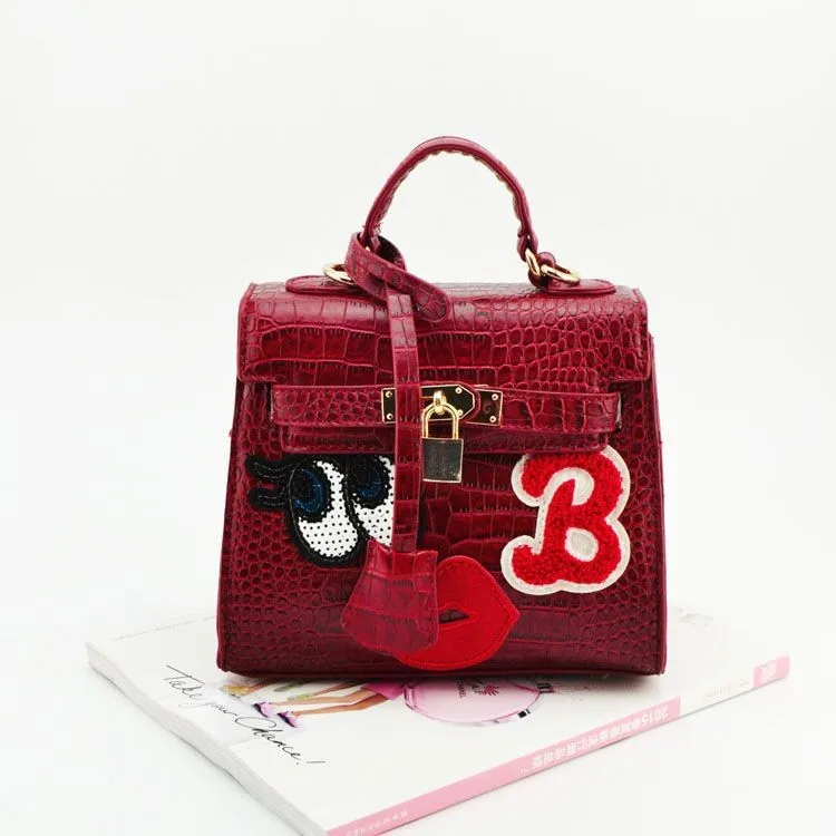 2116840061_1431176870