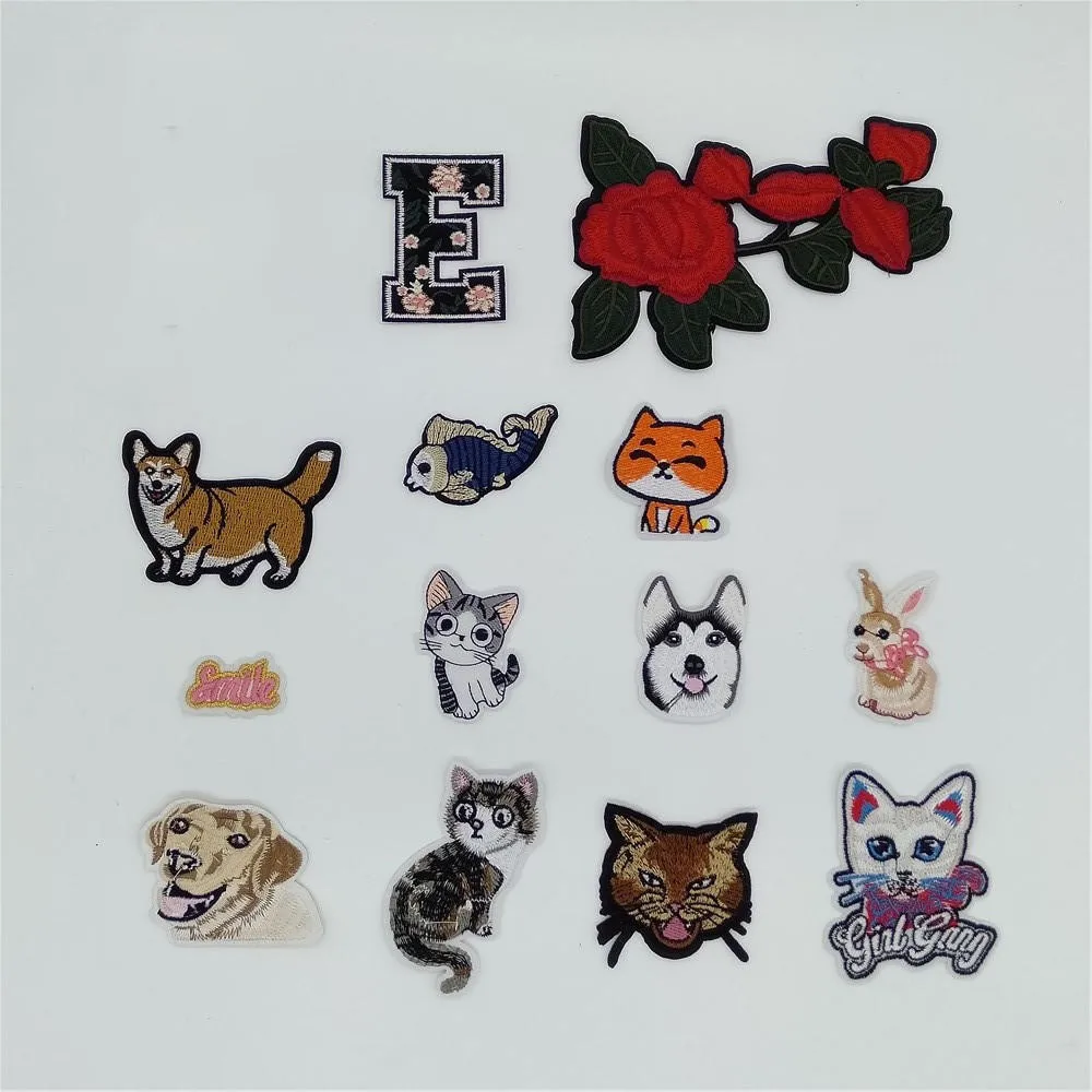 

Mix Hot melt adhesive iron Patches Cute Animal cat dog Embroidered Applique Stickers Jacket Handbag Badge DIY Clothing Accessory