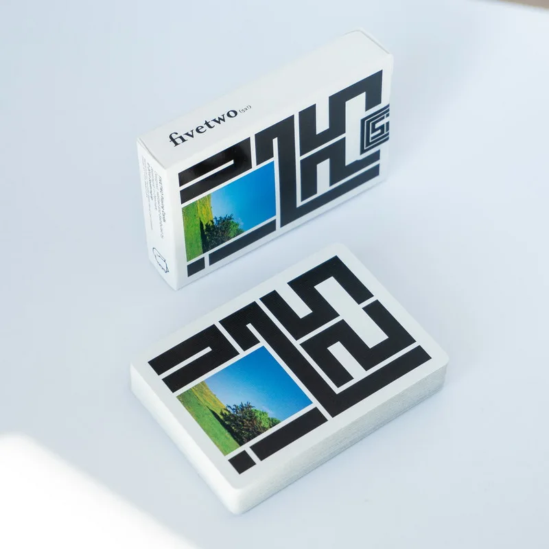 

1Pcs Fivetwo 52 Playing Cards Poker Size Deck Dealersgrip Custom Limited Edition New Sealed Magic Props Magic Tricks