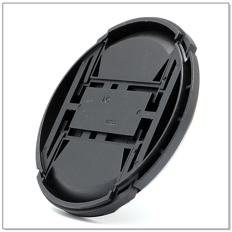 lens-cap-desc-2
