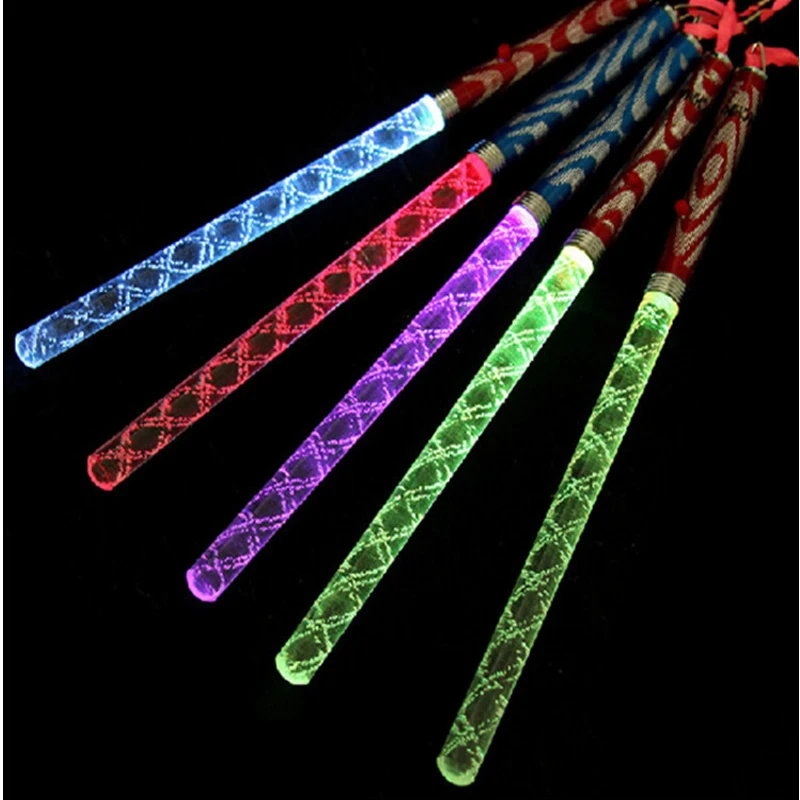 

26cm Crystal Light Stick Led Neon Party Glow Stick Colorful Plastic Flash Light Cheer Electronic Magic Wand Christmas Toys 12pcs