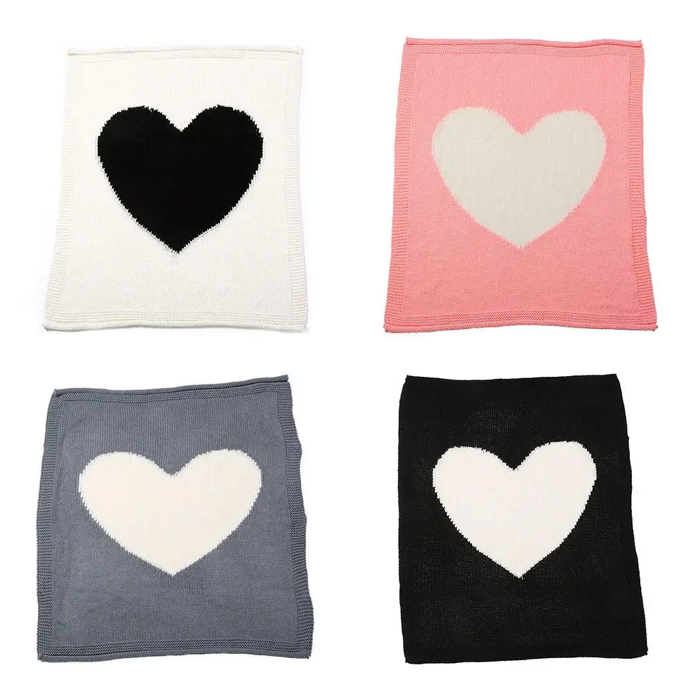 

Children's Air Conditioning Blanket Baby's Knitted Blanket Heart Pattern Wool Quilt