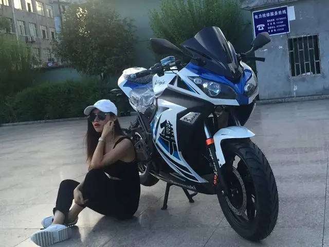 Electric Sports Bike >> Yk Xz Rz 18 18 Electric Bike Electric Motorcycle Electric Sports Car Electric Sports Bike >> Yk Xz Rz 18 18 Electric Bike Electric Motorcycle Electric Sports Car
