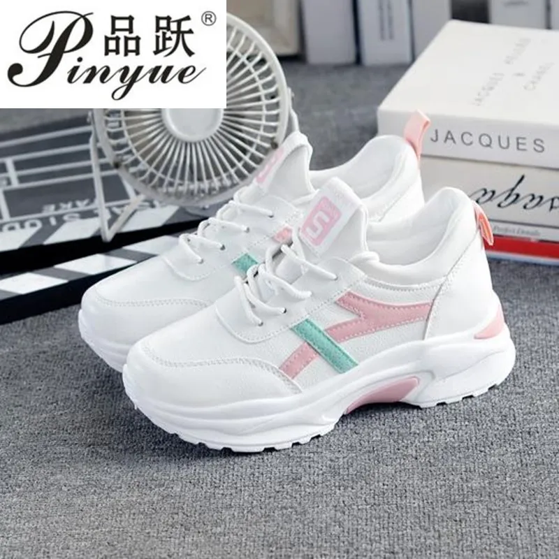 

2019 Fashion Sneakers Women Casual Shoes students Shoes Suede Ladies Casual Shoes Large Size 35-40 Flat Chaussures Femme