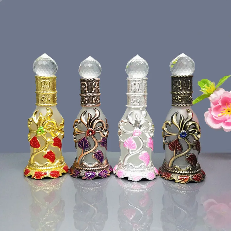 

20ml Glass Dropper Bottle Luxurious Perfume Bottle Cosmetic Embroidery Coloring Bottle Arabic Style Empty Vial 4PCS/Lot