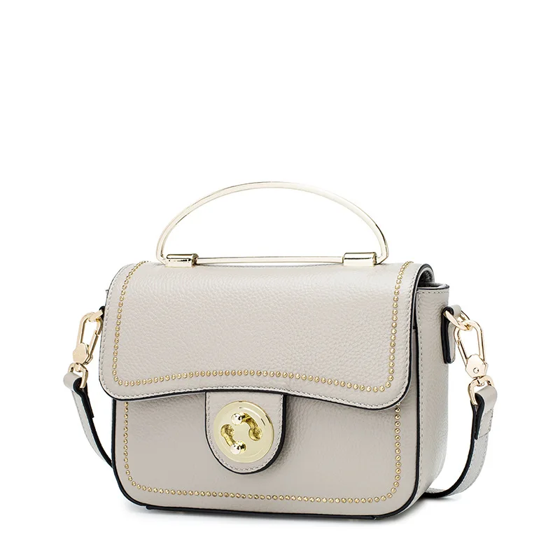 

layer of leather elegant small package 2017 new elegant turn buckle portable Shoulder Messenger Bag one generation