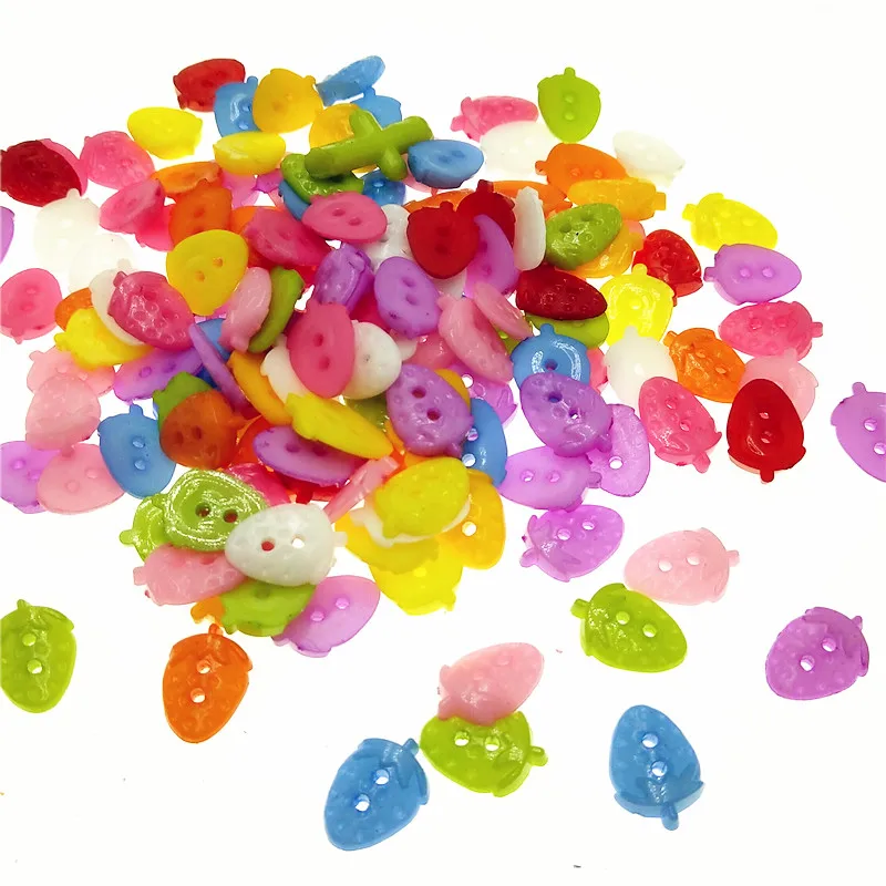 

CNCRAFT 2 Holes 50pcs/pack Small Strawberry Colorful Button 16x11 mm Plastic Buttons for Sewing Garment Supplies Accessory