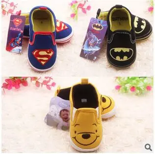 Retail superman batman tigger thomas minnie cartoon baby walker shoes boys girls baby moccasins newborn infant sapato bebe