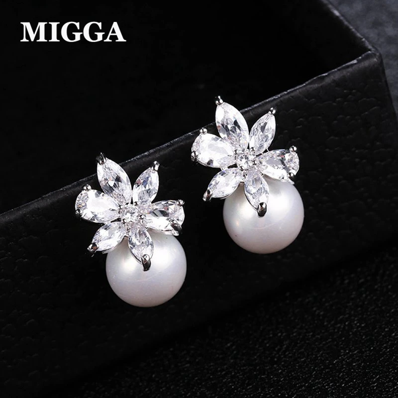 

MIGGA Romantic Imitation Pearl Cubic Zircon Crystal Flower Stud Earrings Women Girls Fashion Brincos