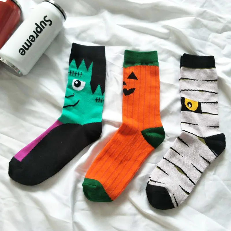 

New cute cartoon cotton couple tube socks male Halloween series cotton socks