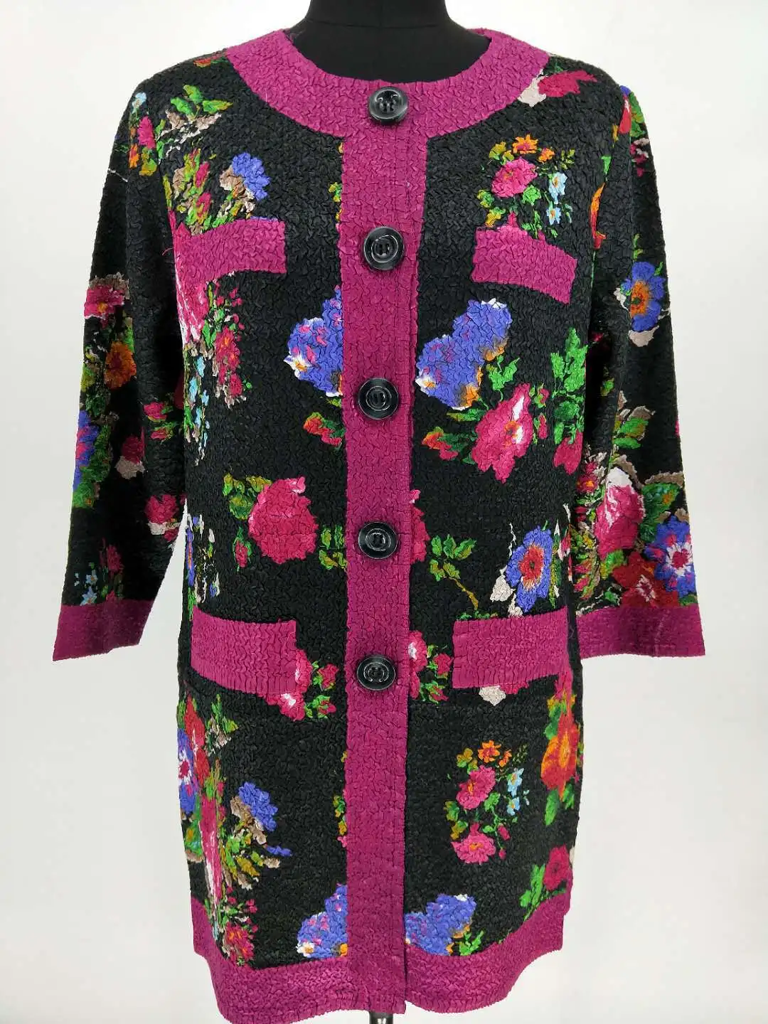 Kopen 2018 Nieuwe Plus Size Bloemenprint Midden Leeftijd dame Casual X lange Enkele Breasted Brede taille Jas