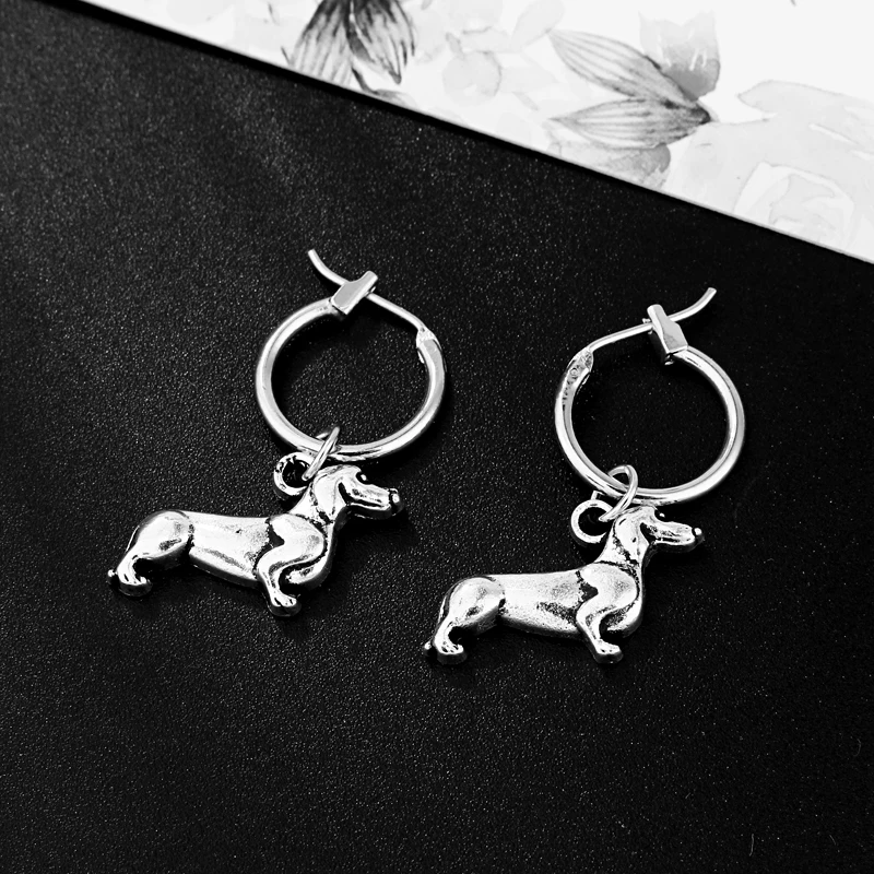 1 пара Новые европейские стереоскопические таксы маленькие серьги-кольца Подвески креативные милые животные серебряные серьги собаки E552-T2